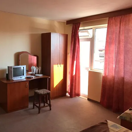 Guest house Solis 3*